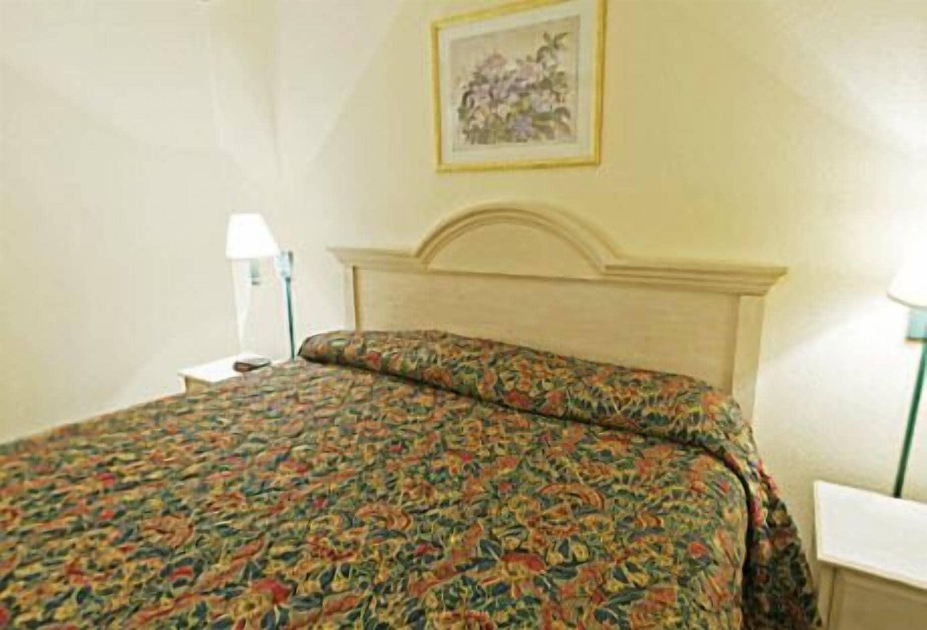 Americas Best Value Inn And Suites Houston Fm 1960 Eksteriør billede