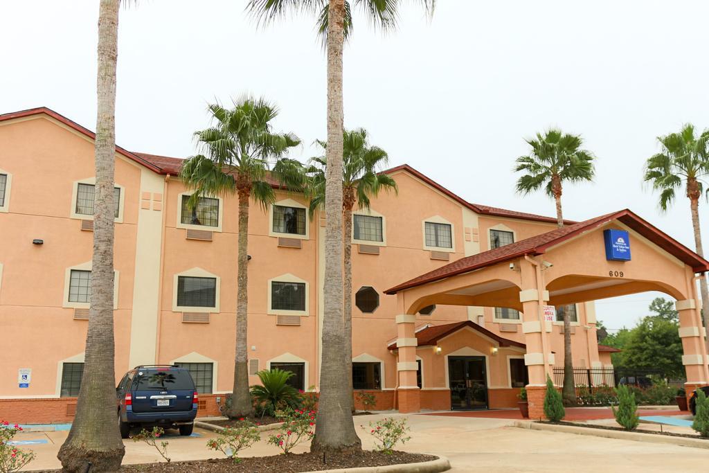 Americas Best Value Inn And Suites Houston Fm 1960 Eksteriør billede