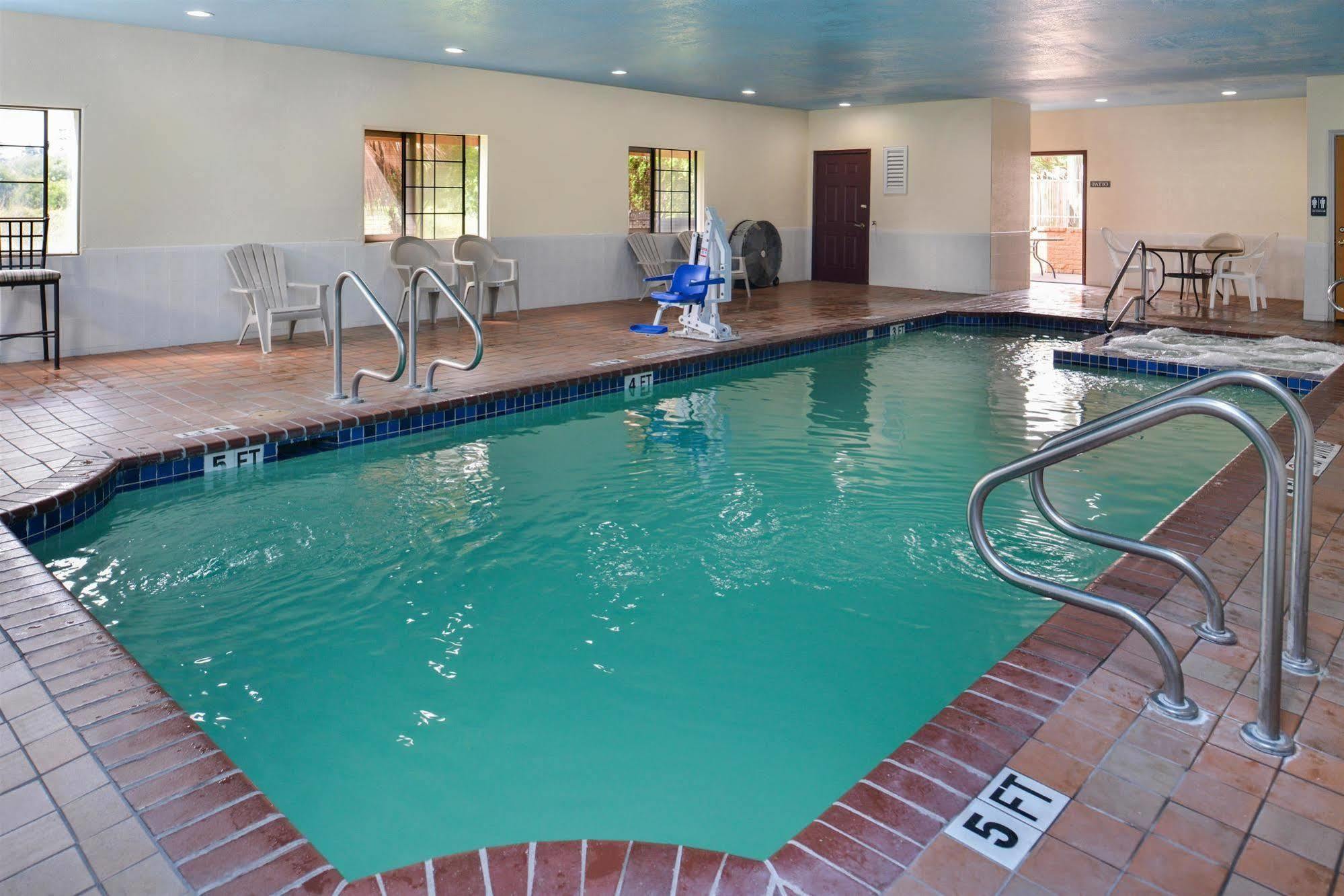 Americas Best Value Inn And Suites Houston Fm 1960 Eksteriør billede